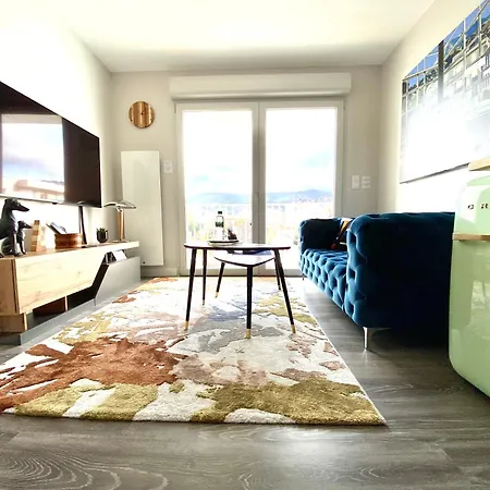 Apartment T2 Avec Parking, Loggia, Vue Puy De Dome