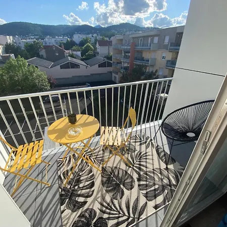 Apartment T2 Avec Parking, Loggia, Vue Puy De Dome