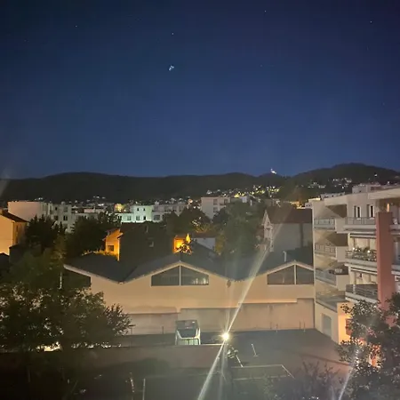 T2 Avec Parking, Loggia, Vue Puy De Dôme Appartement